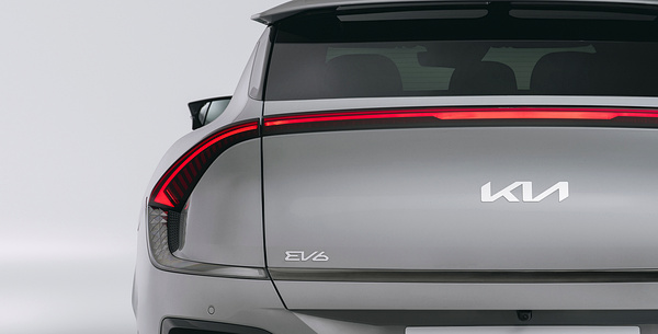 Kia EV6 Long Range AWD rearlights view