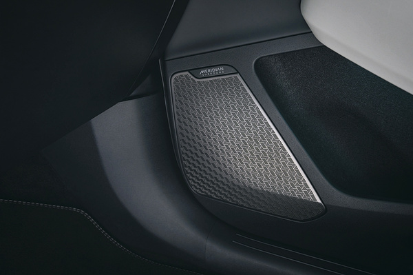 Kia EV6 Long Range AWD speakers view