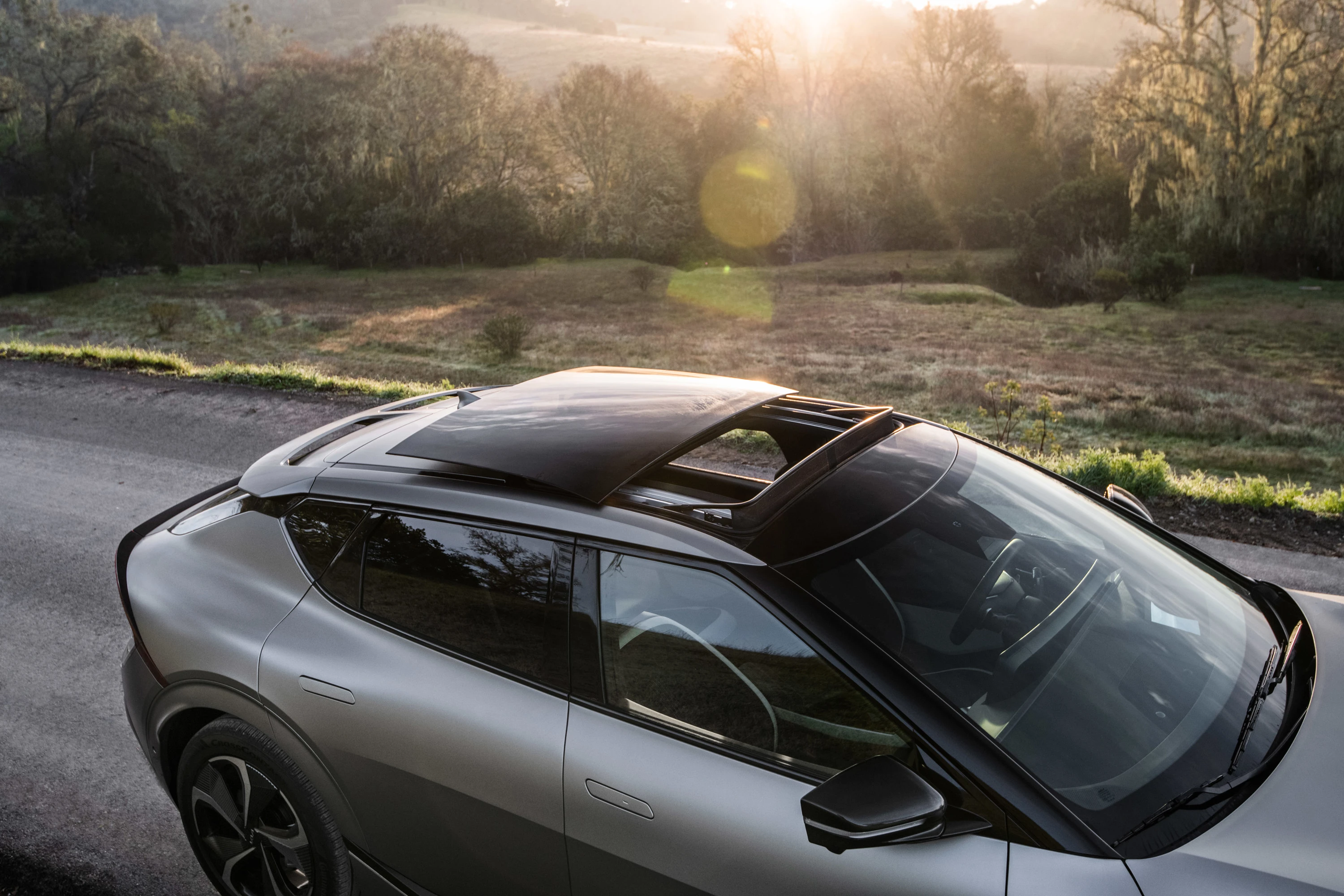 Kia EV6 Standard Range 2WD roof view