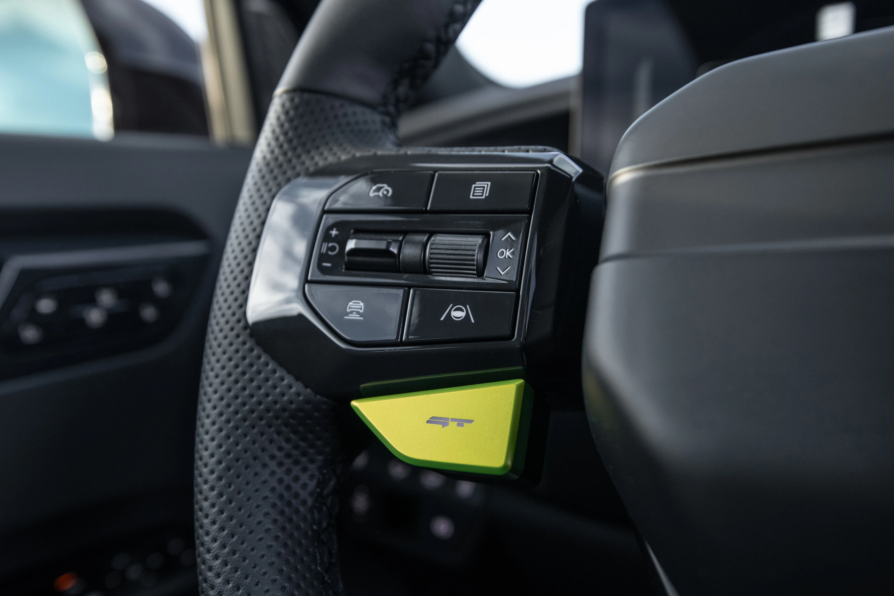 Kia EV9 GT details view