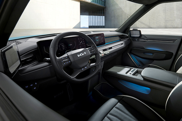 Kia EV9 Long Range RWD interior view