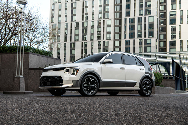 Kia Niro EV exterior view