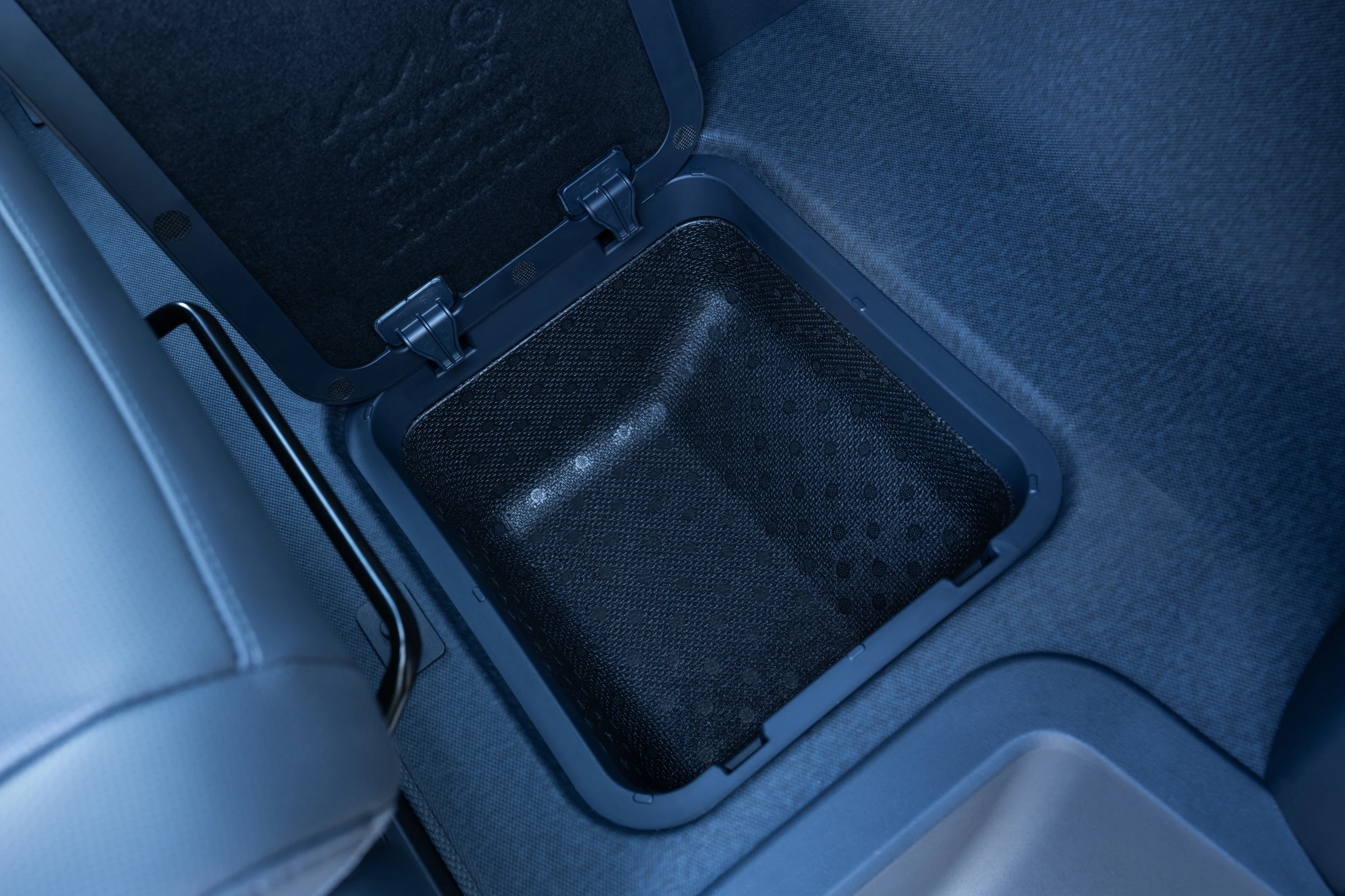 Kia PV5 Cargo Long Range interiorstorage view