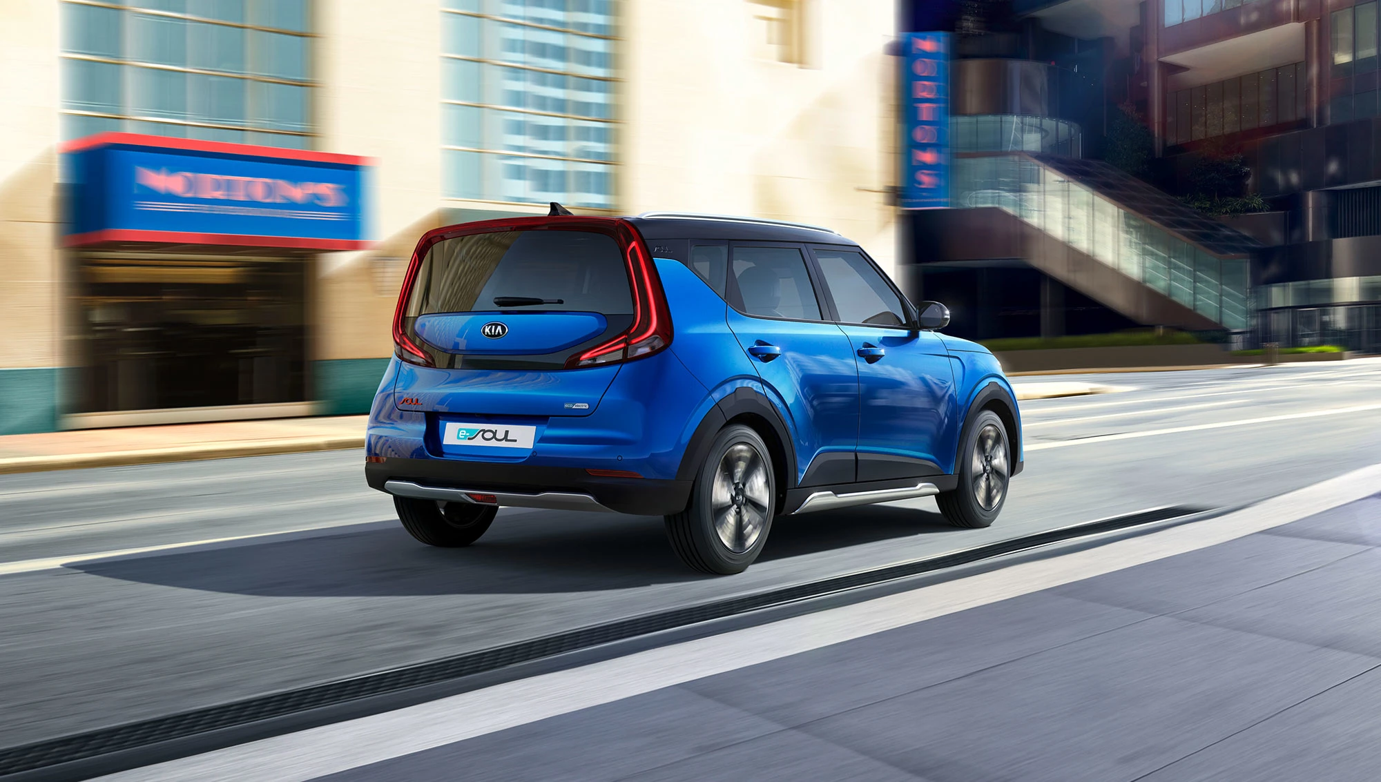 Kia Soul EV 39.2 kWh exterior view