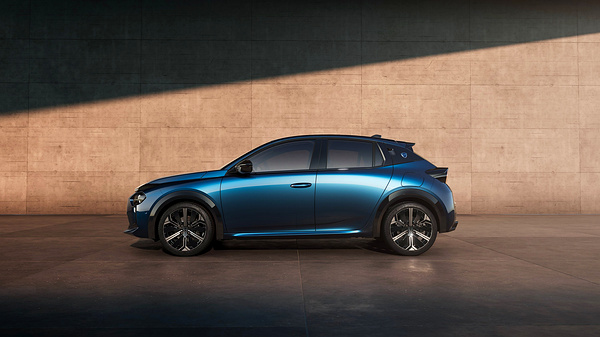 Lancia Ypsilon exterior view