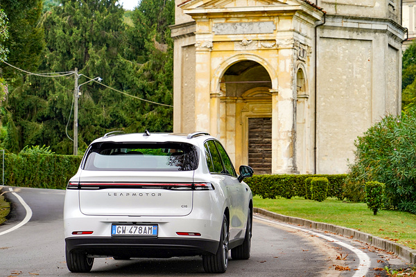 Leapmotor C10 69kWh RWD exterior view