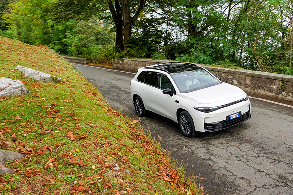 Leapmotor C10 69kWh RWD exterior view