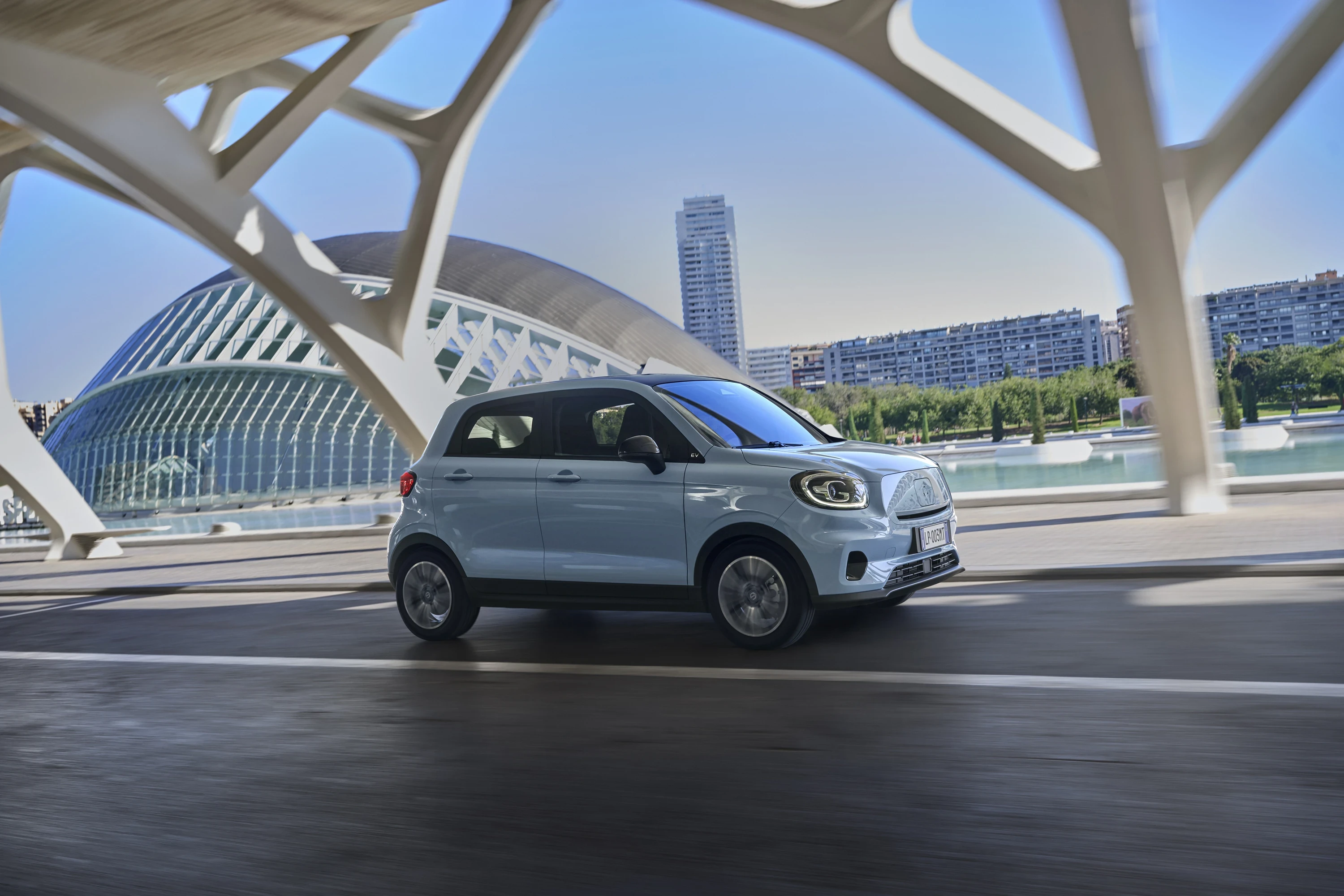Leapmotor T03 37.3 kWh exterior view