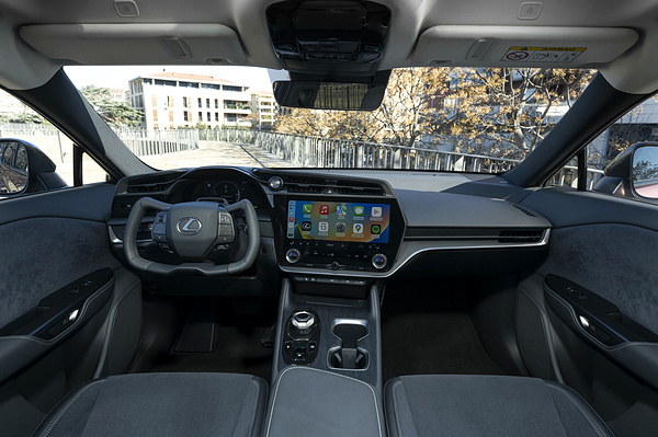 Lexus RZ 300e interior view