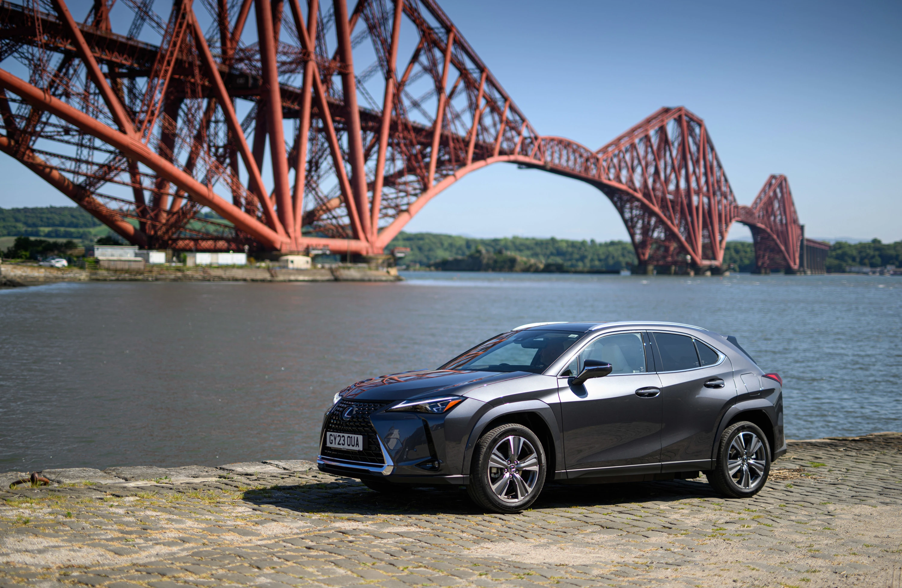 Lexus UX 300e exterior view