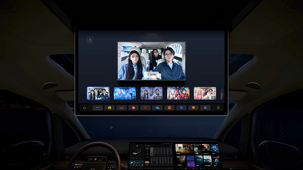 Li Auto MEGA screens view