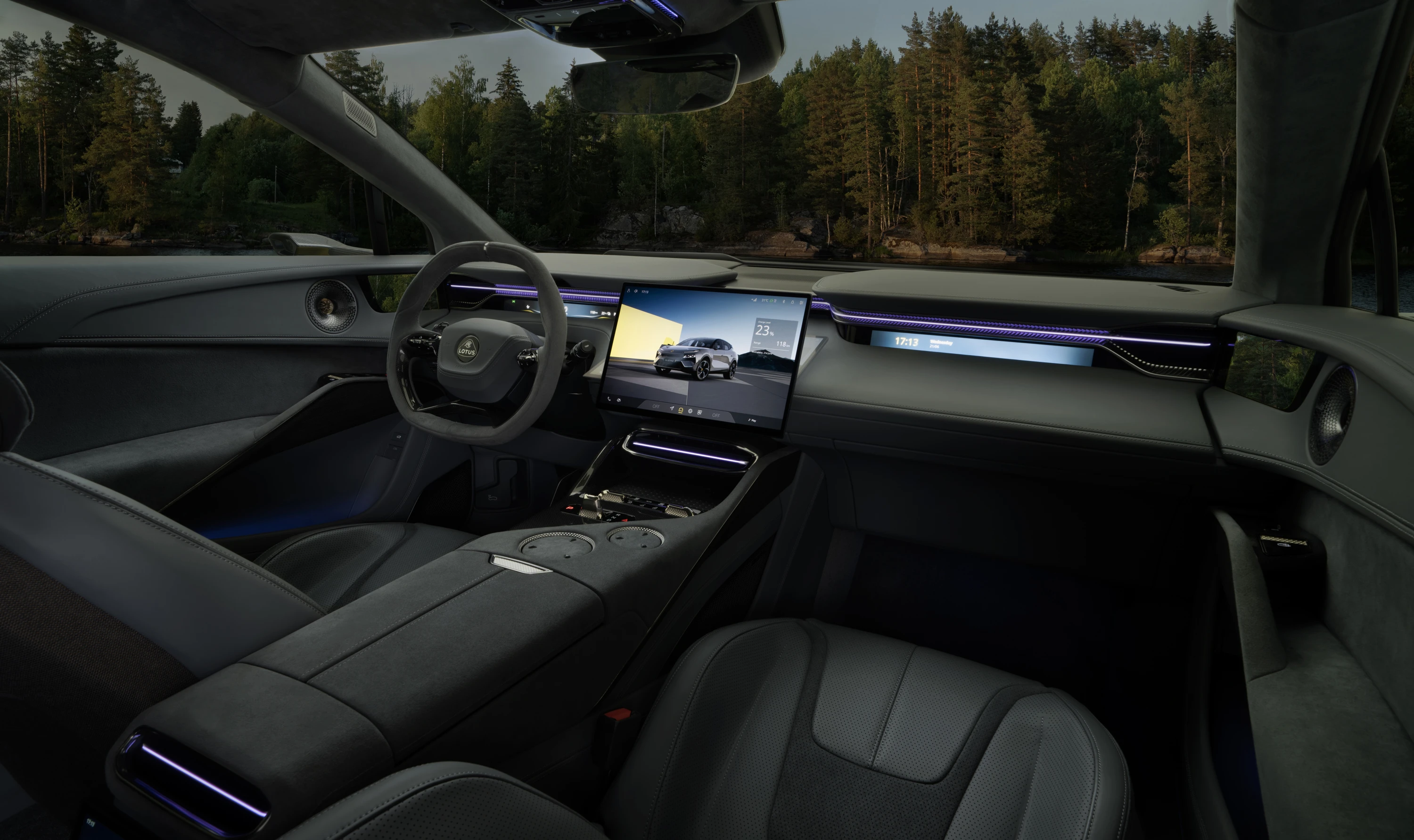 Lotus Eletre 900 frontseats view