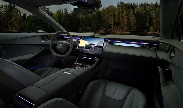 Lotus Eletre S frontseats view