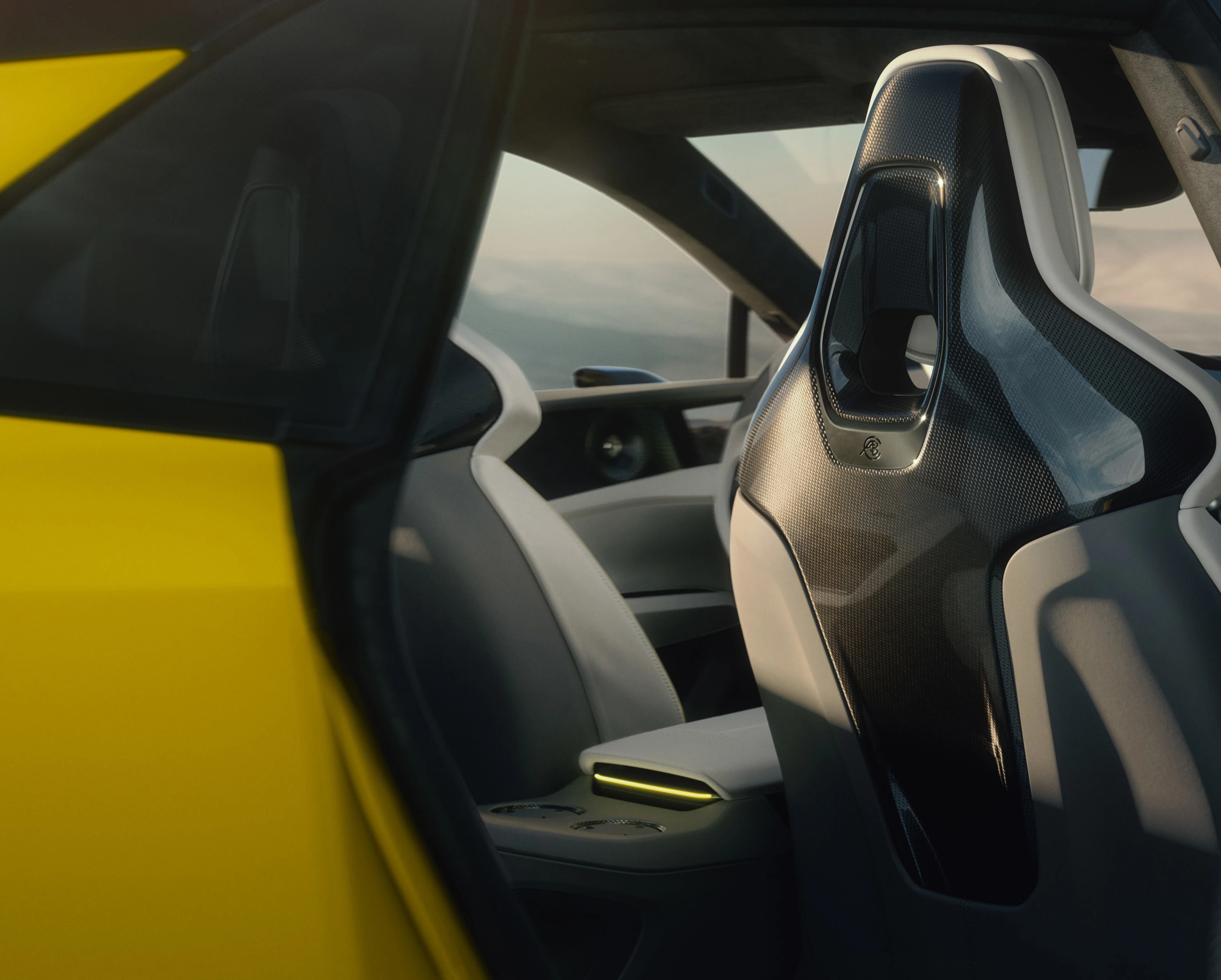 Lotus Emeya S interior view