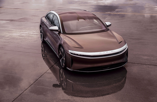 Lucid Air Dream Edition Range exterior view