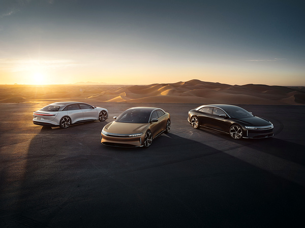 Lucid Air Dream Edition Range exterior view