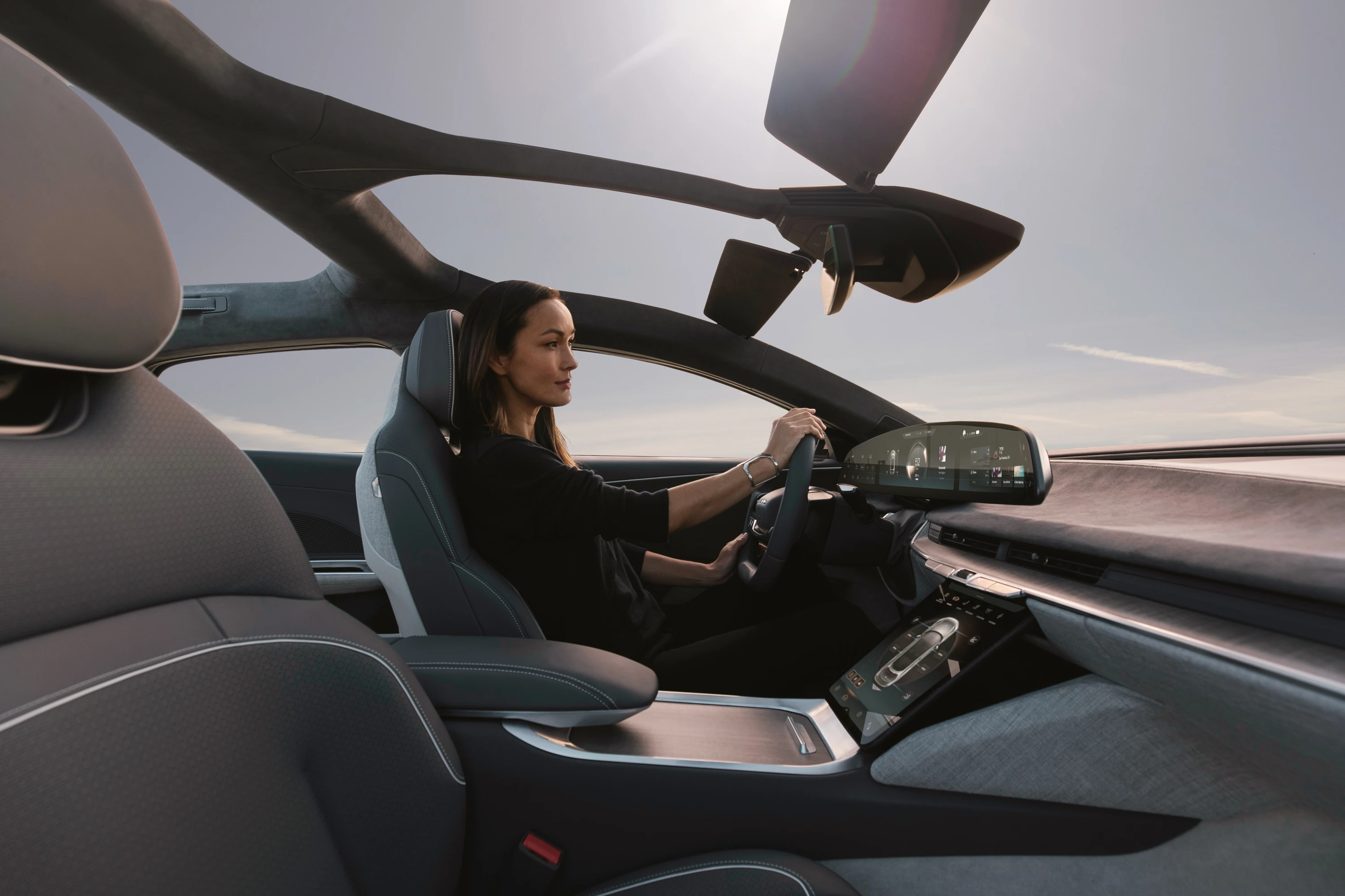 Lucid Air Grand Touring frontseats view