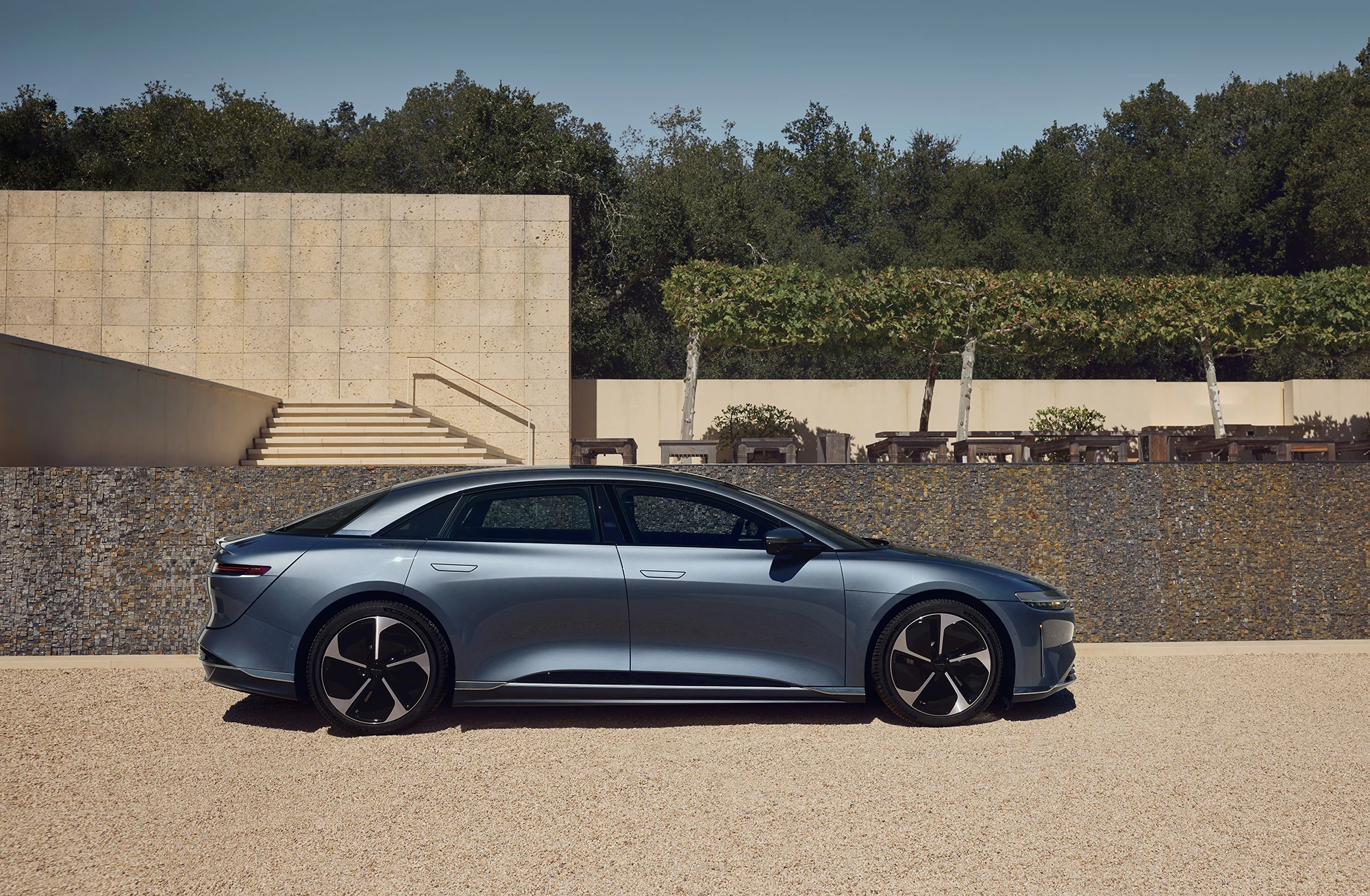 Lucid Air Pure exterior view