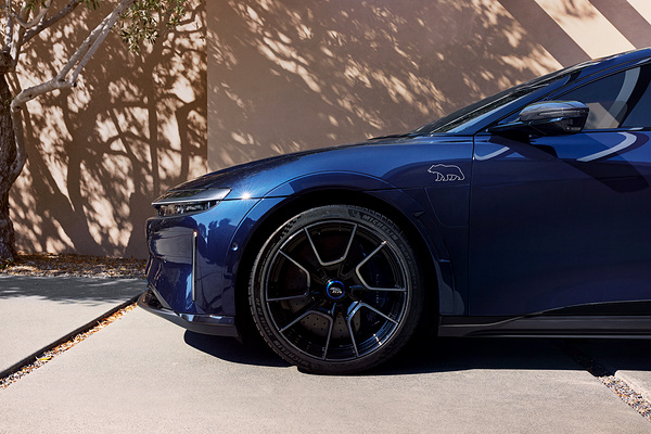 Lucid Air Sapphire wheels view