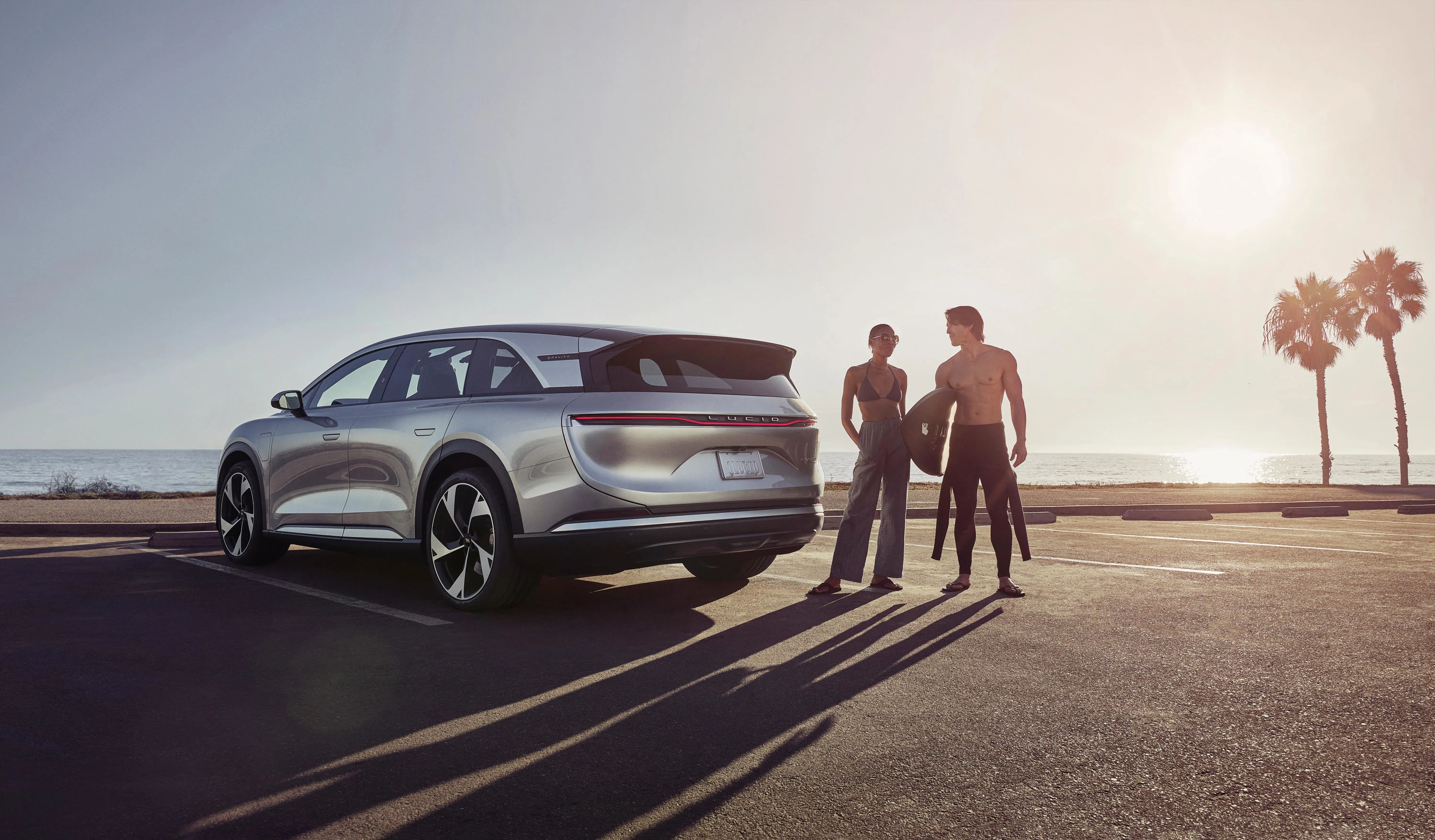 Lucid Gravity Dream Edition exterior view