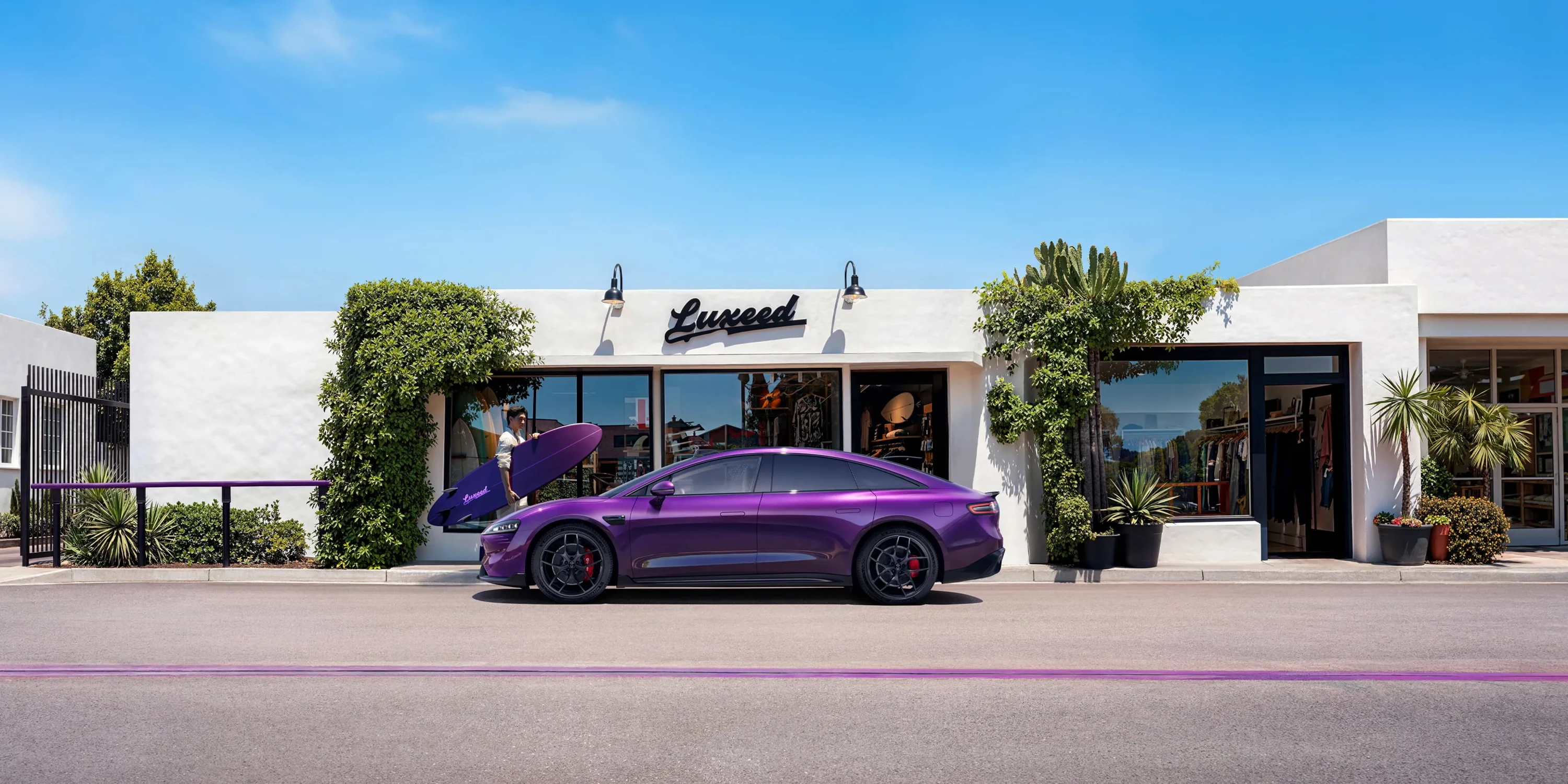 Luxeed S7 RWD 100 kWh exterior view