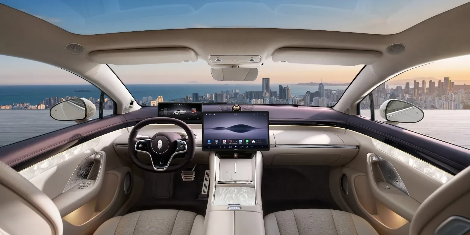 Luxeed S7 RWD 82 kWh interior view