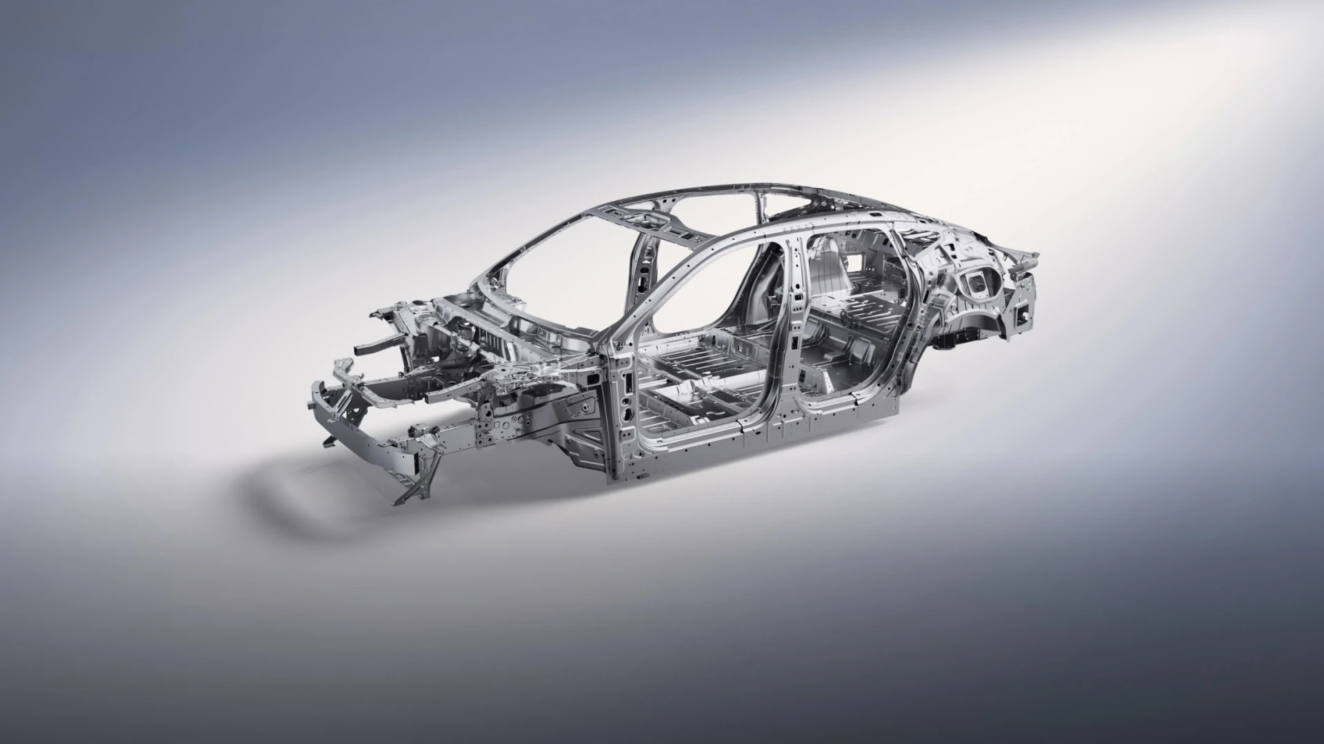 Lynk & Co 10 77 kWh RWD chassis view