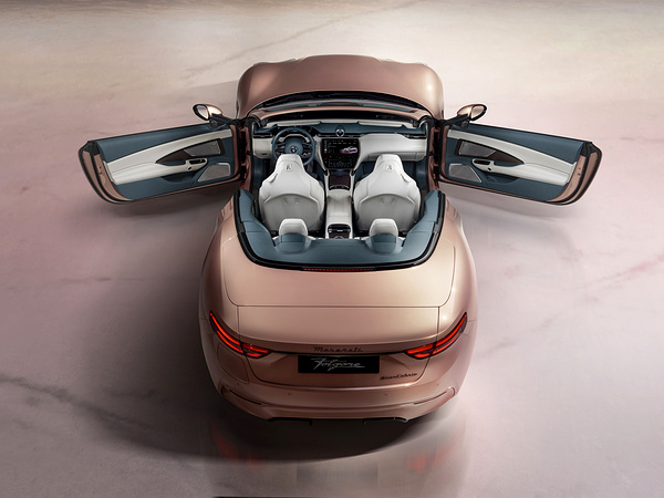 Maserati GranCabrio Folgore exterior view