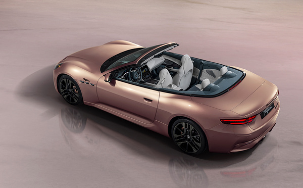 Maserati GranCabrio Folgore exterior view
