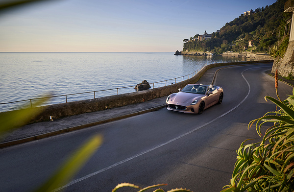 Maserati GranCabrio Folgore exterior view