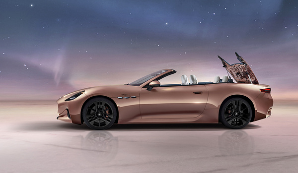 Maserati GranCabrio Folgore exterior view