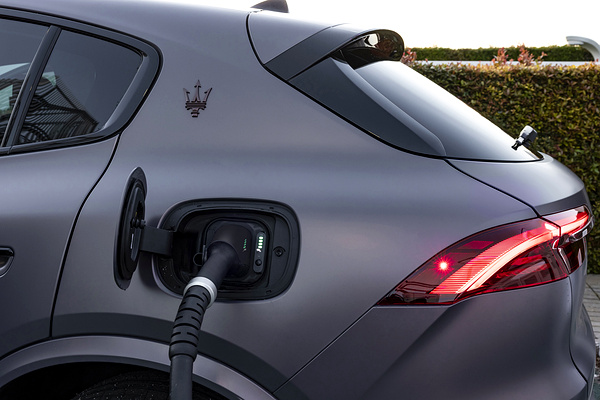 Maserati Grecale Folgore charging view