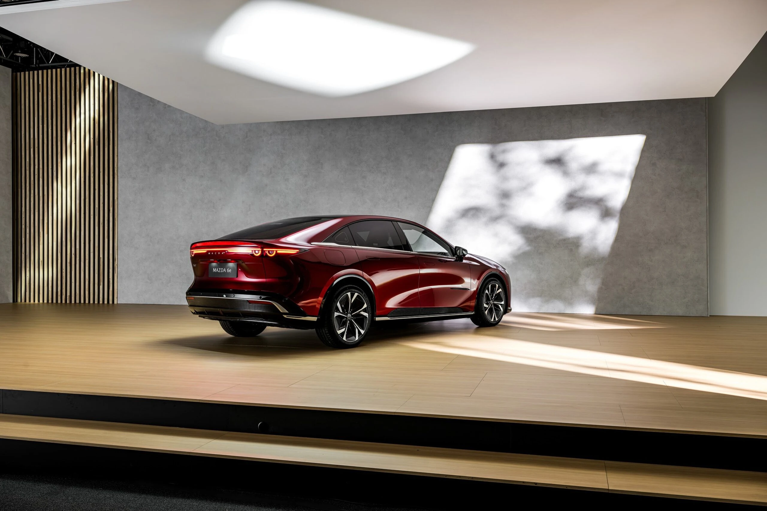 Mazda 6e long range exterior view