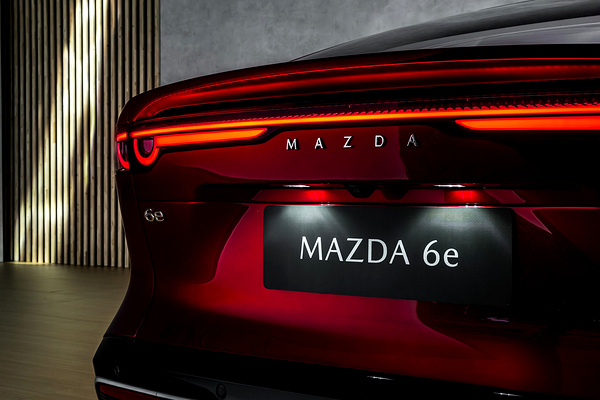 Mazda 6e long range taillights view