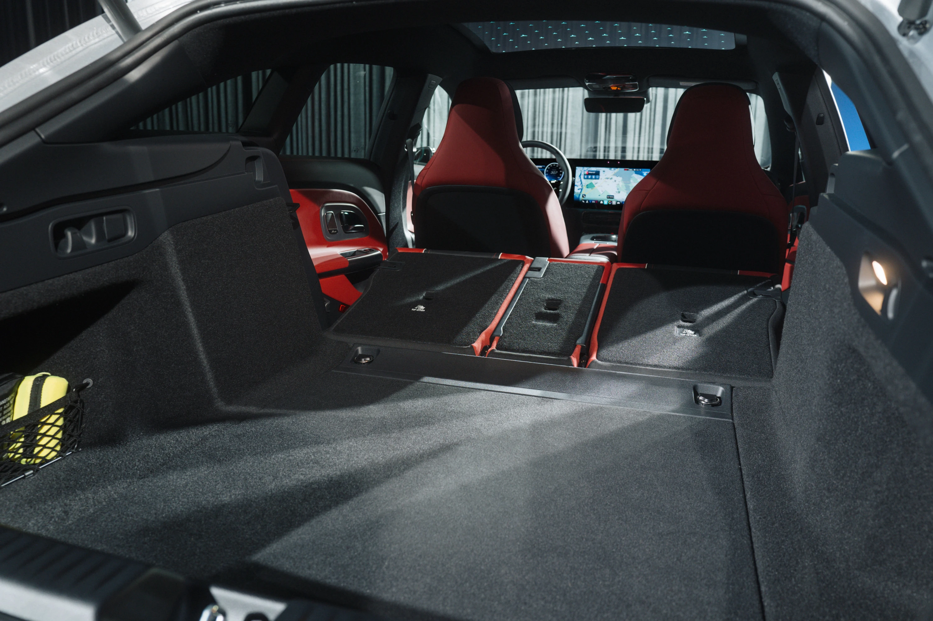 Mercedes CLA 200 Shooting Brake trunk view