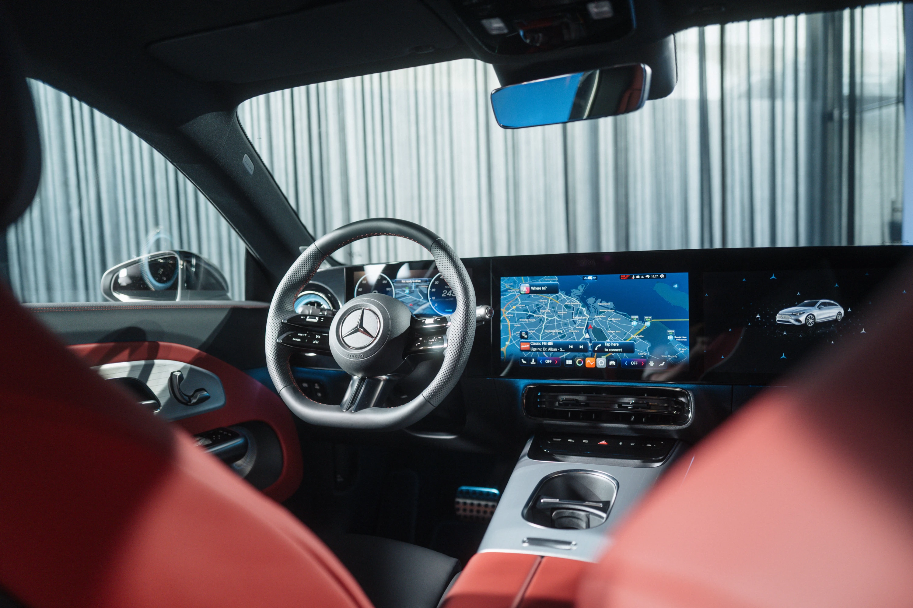 Mercedes CLA 350 4MATIC Shooting Brake interior view