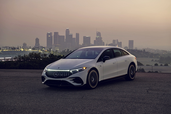Mercedes-AMG EQS 53 4MATIC+ electric sedan