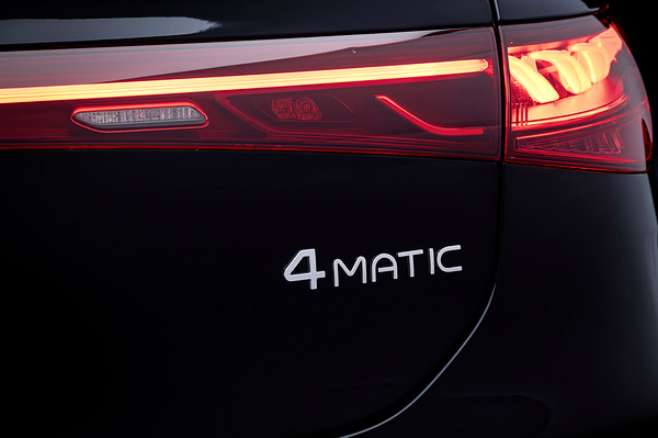 Mercedes-EQ EQS 580 4MATIC details view