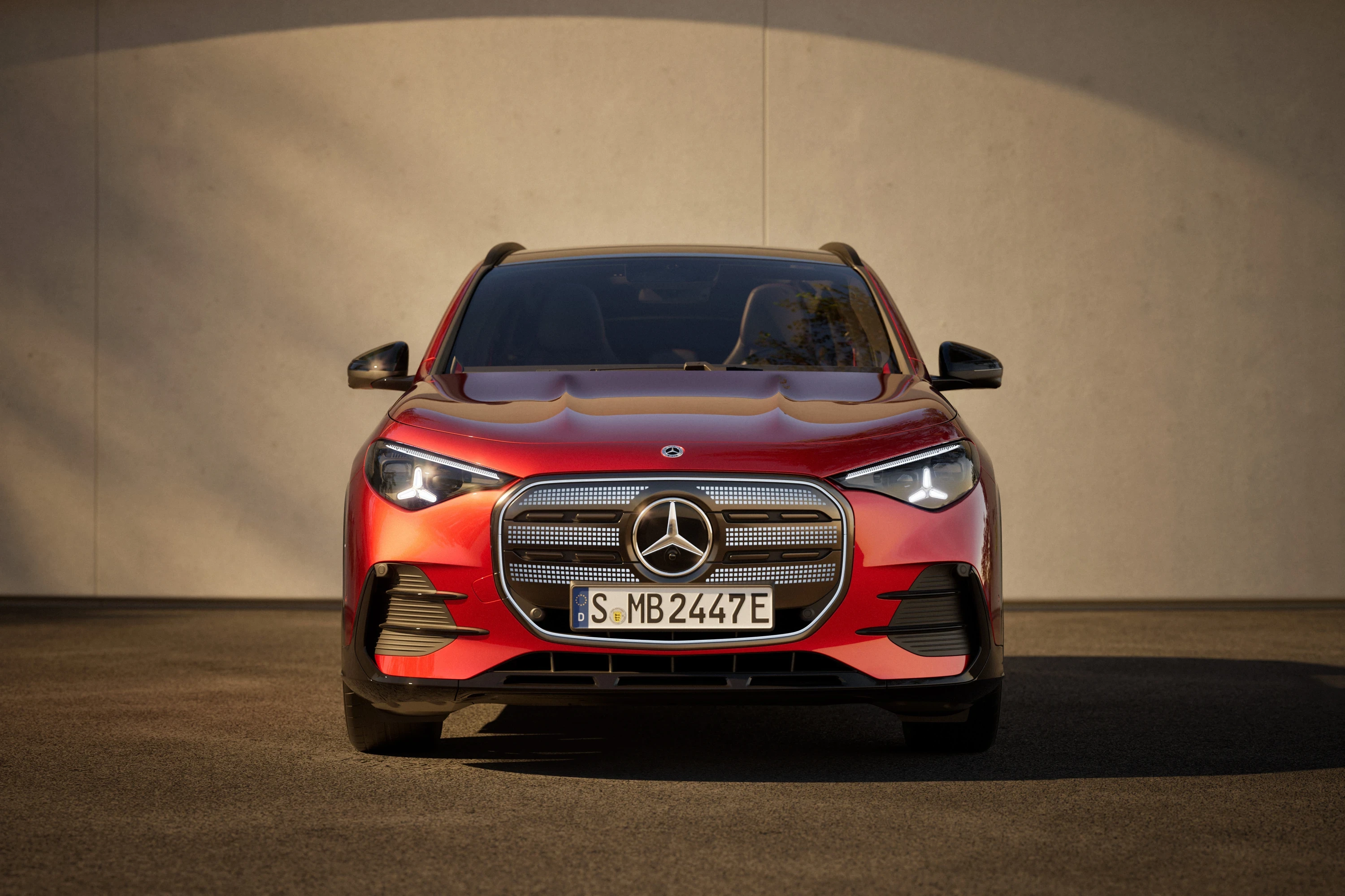 Mercedes GLA 200 exterior view