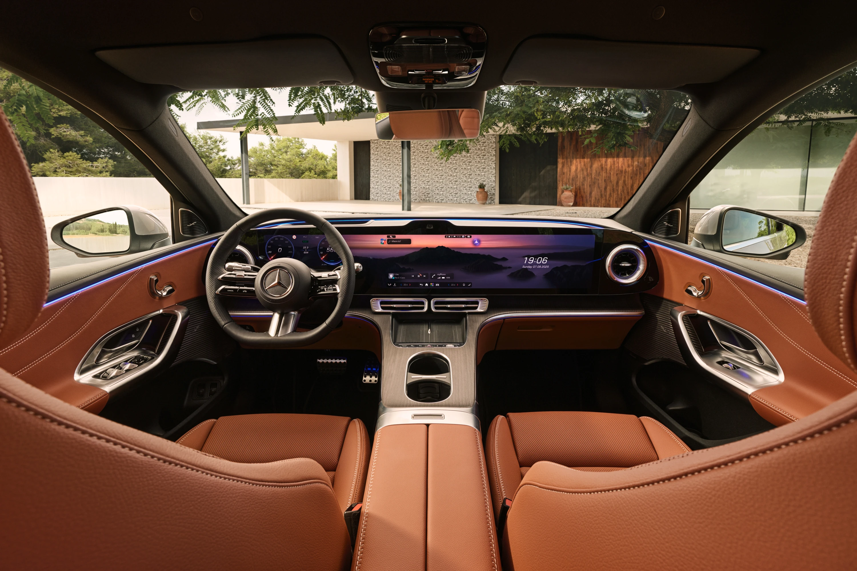 Mercedes GLC 250 interior view