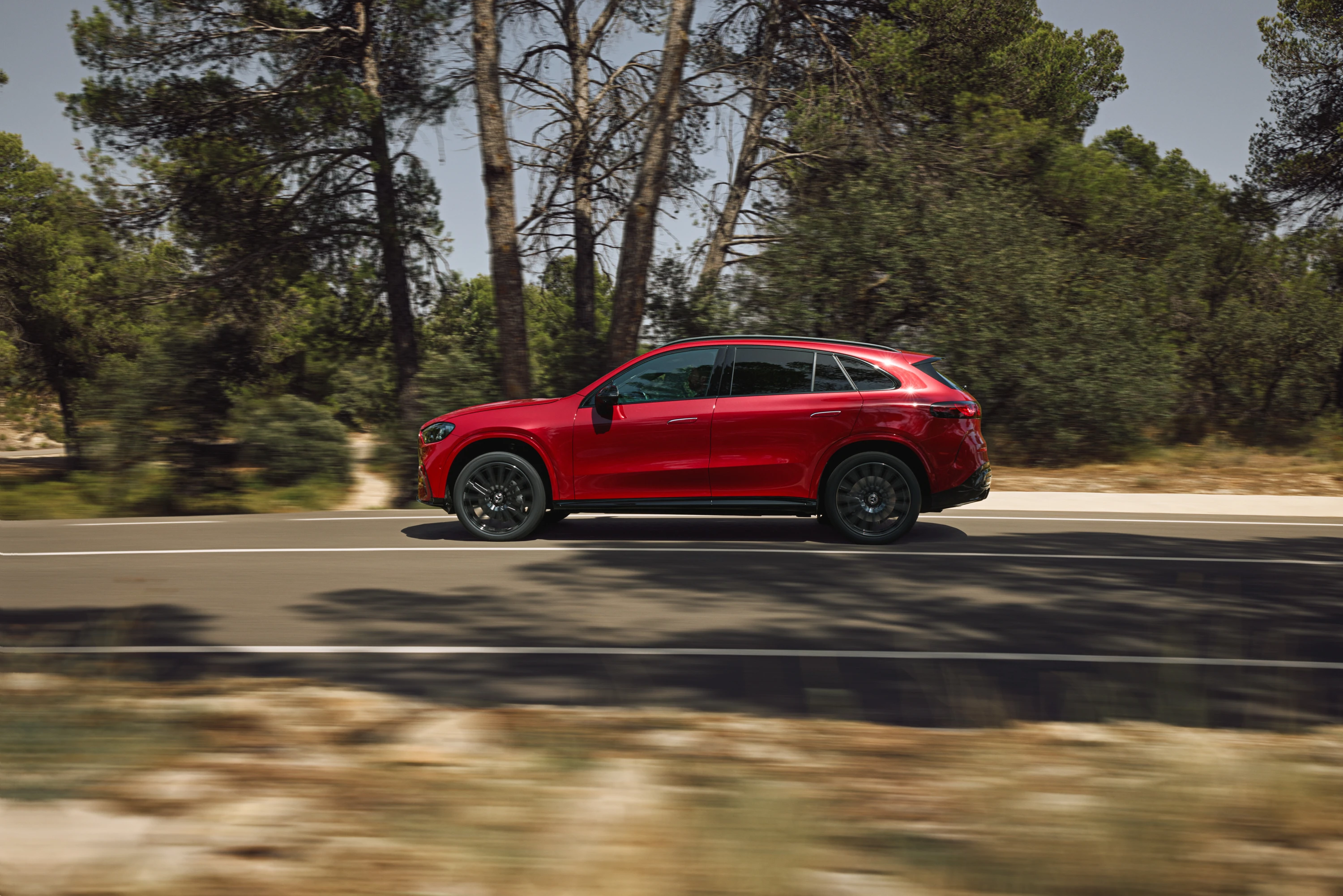 Mercedes GLC 400 4Matic exterior view