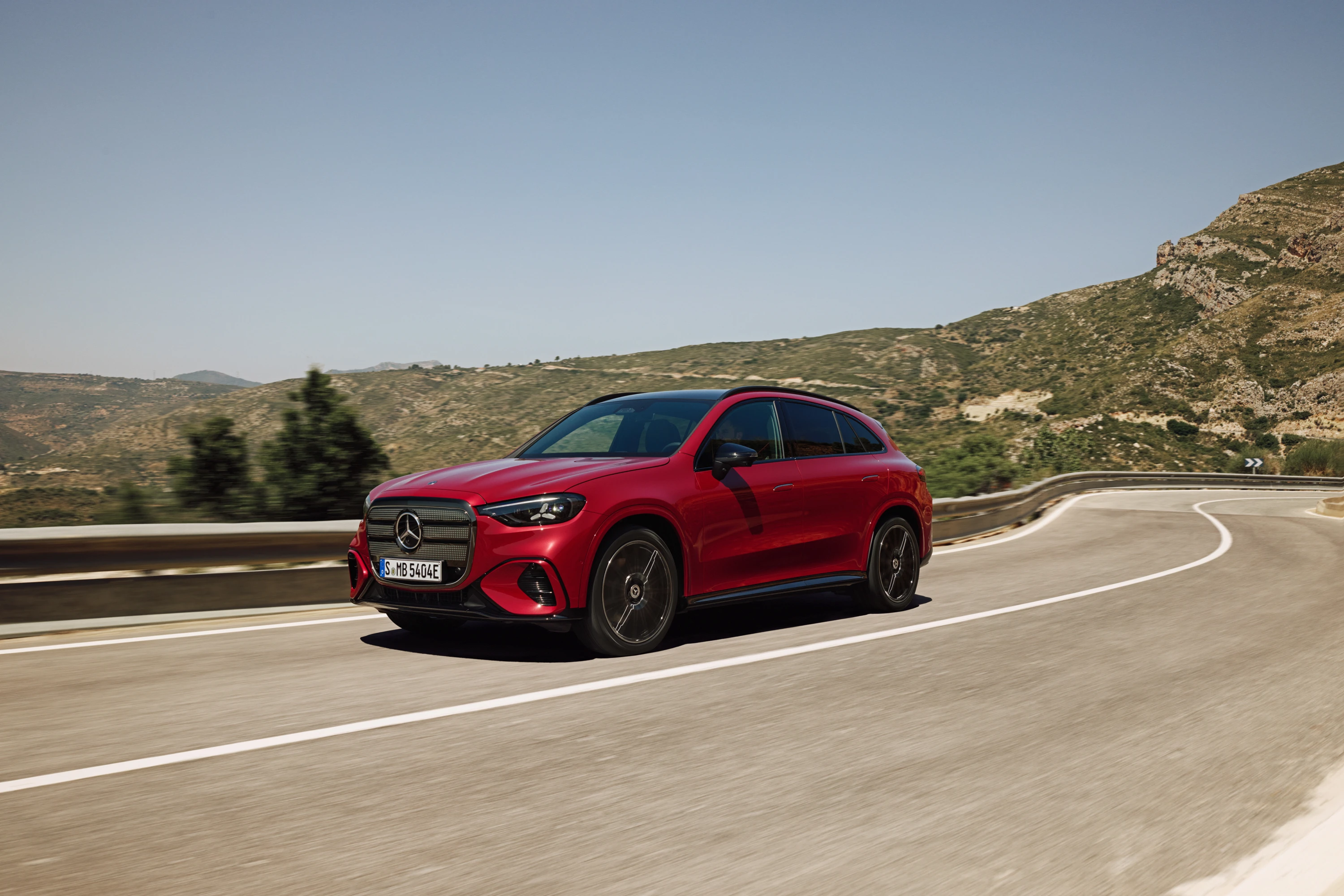 Mercedes GLC 400 4Matic exterior view