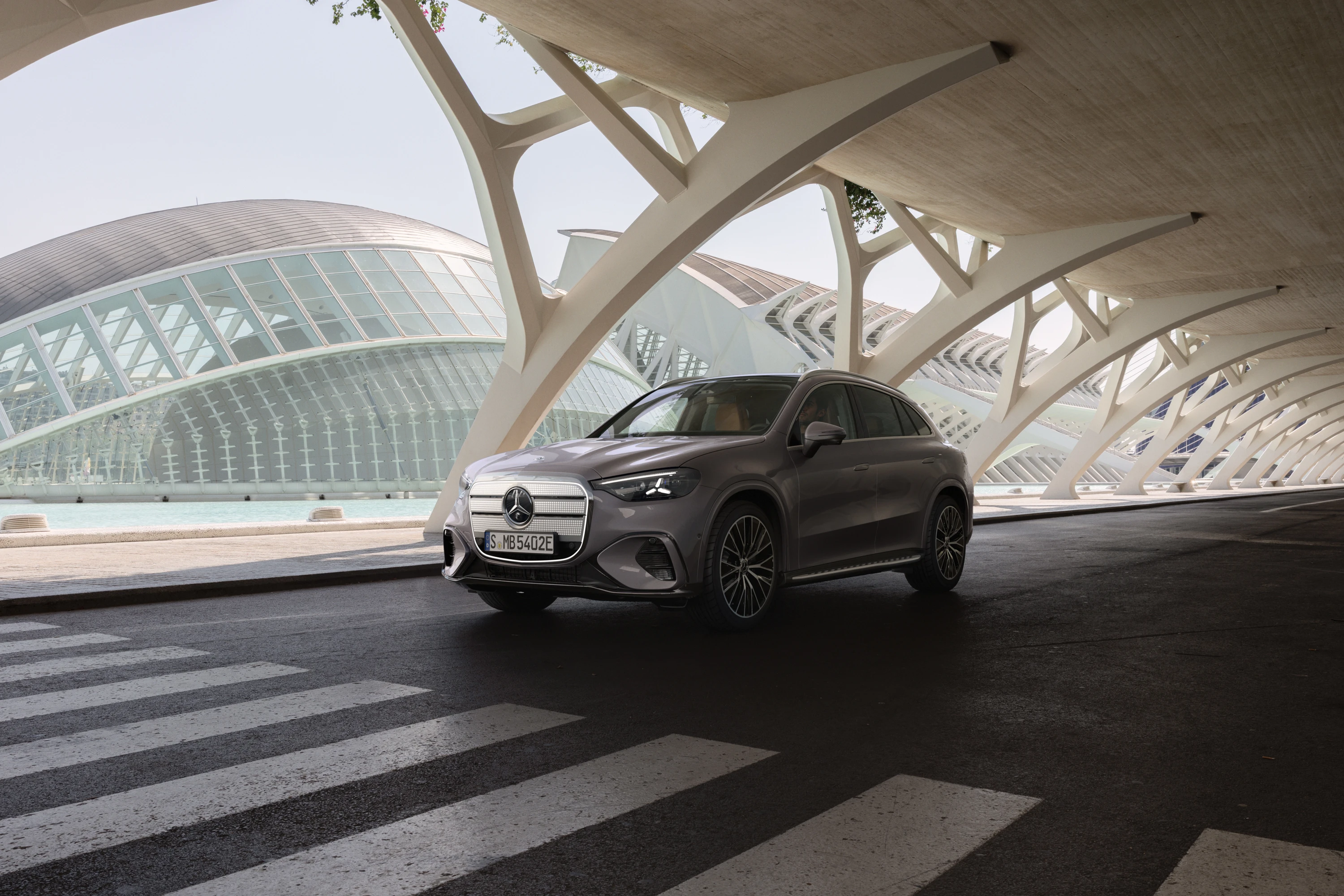 Mercedes GLC 400 4Matic exterior view