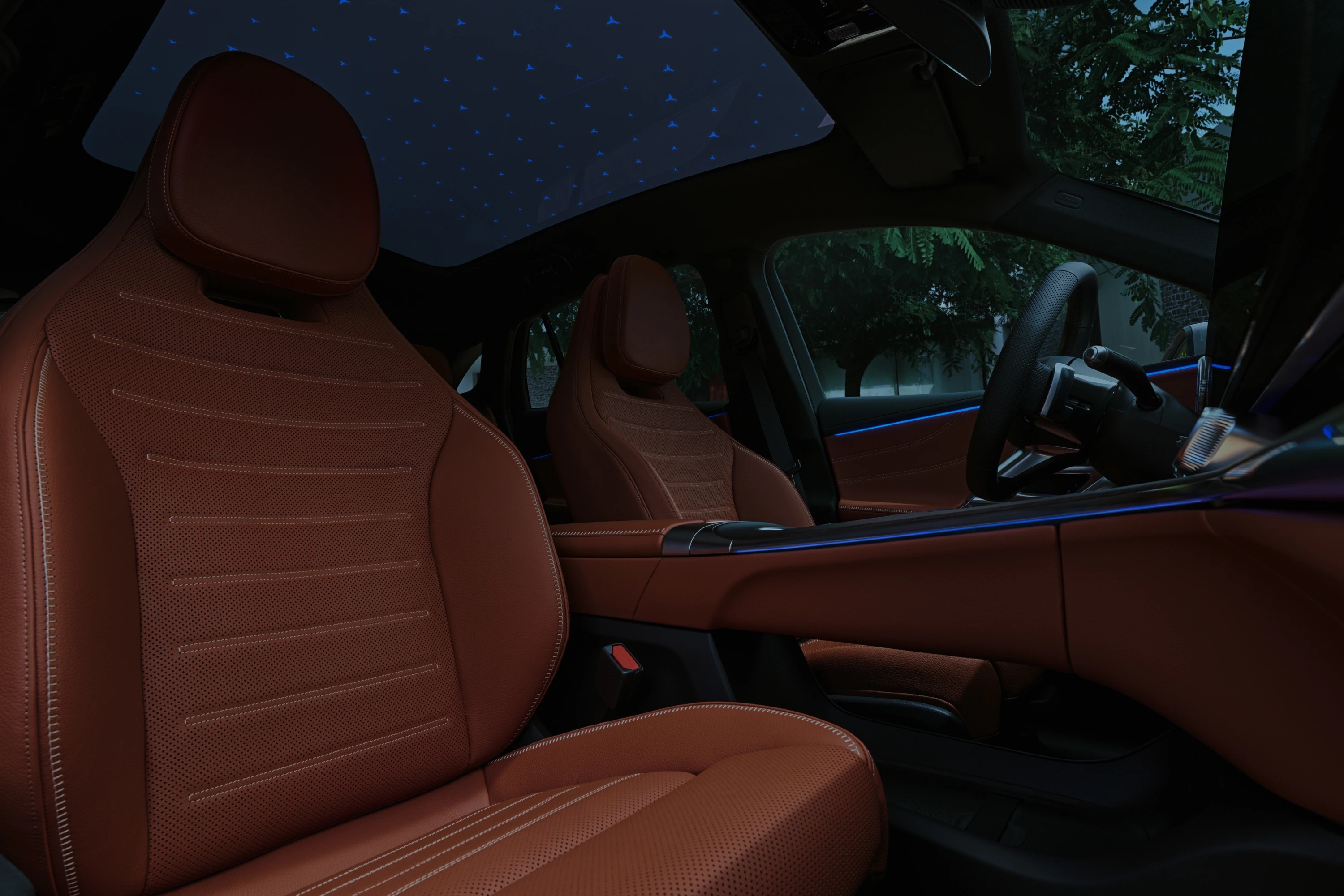 Mercedes GLC 400 4Matic roof view