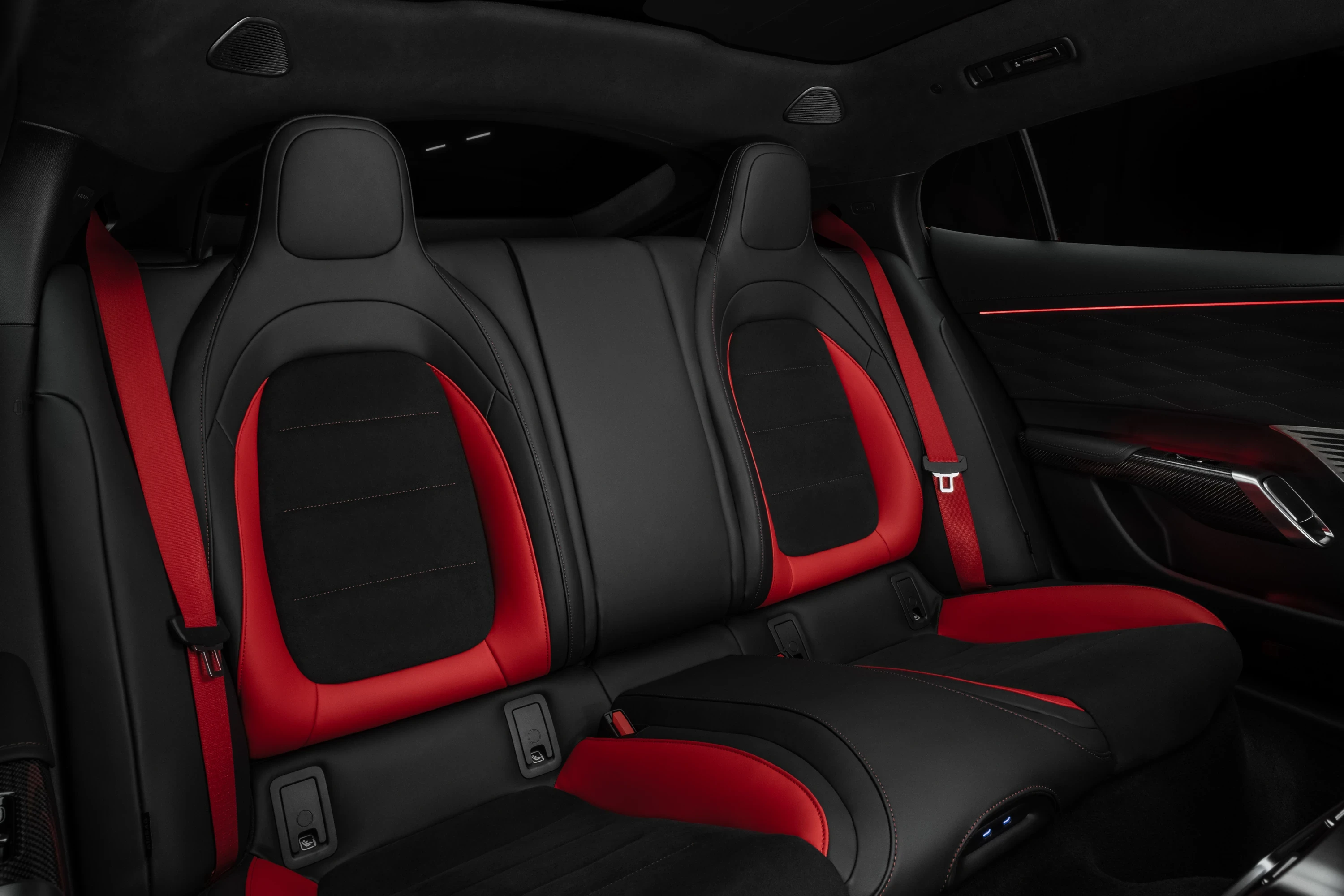 Mercedes GT 63 4-Door Coupé 4MATIC+ secondrowseats view