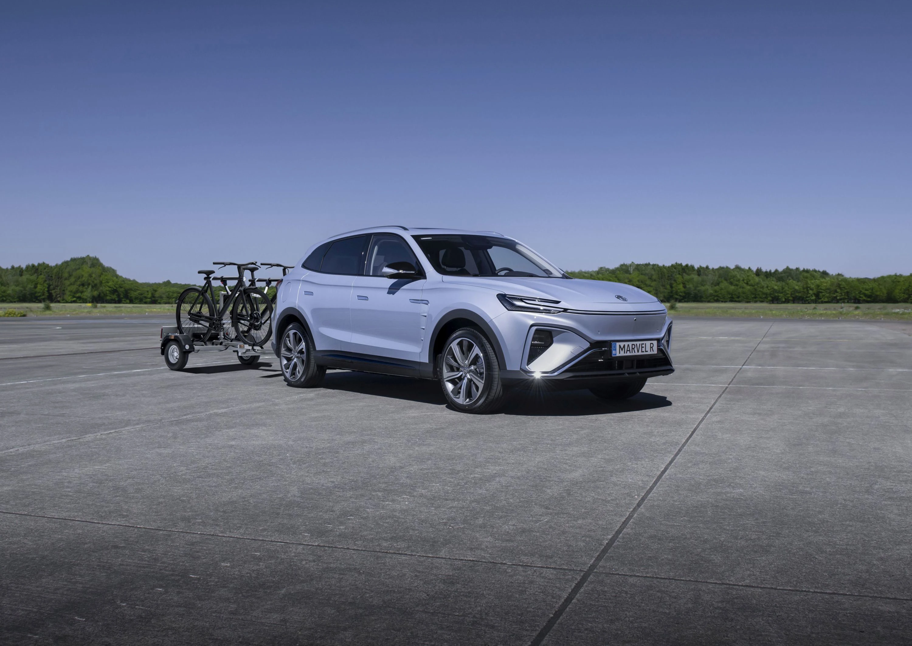 MG Marvel R Electric trailer view