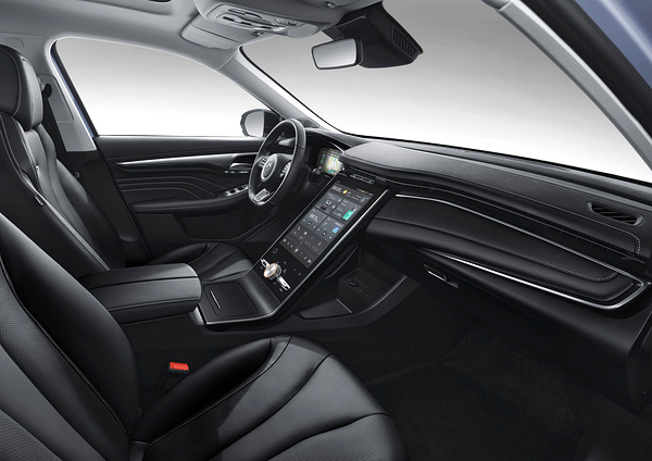 MG Marvel R Electric interior view
