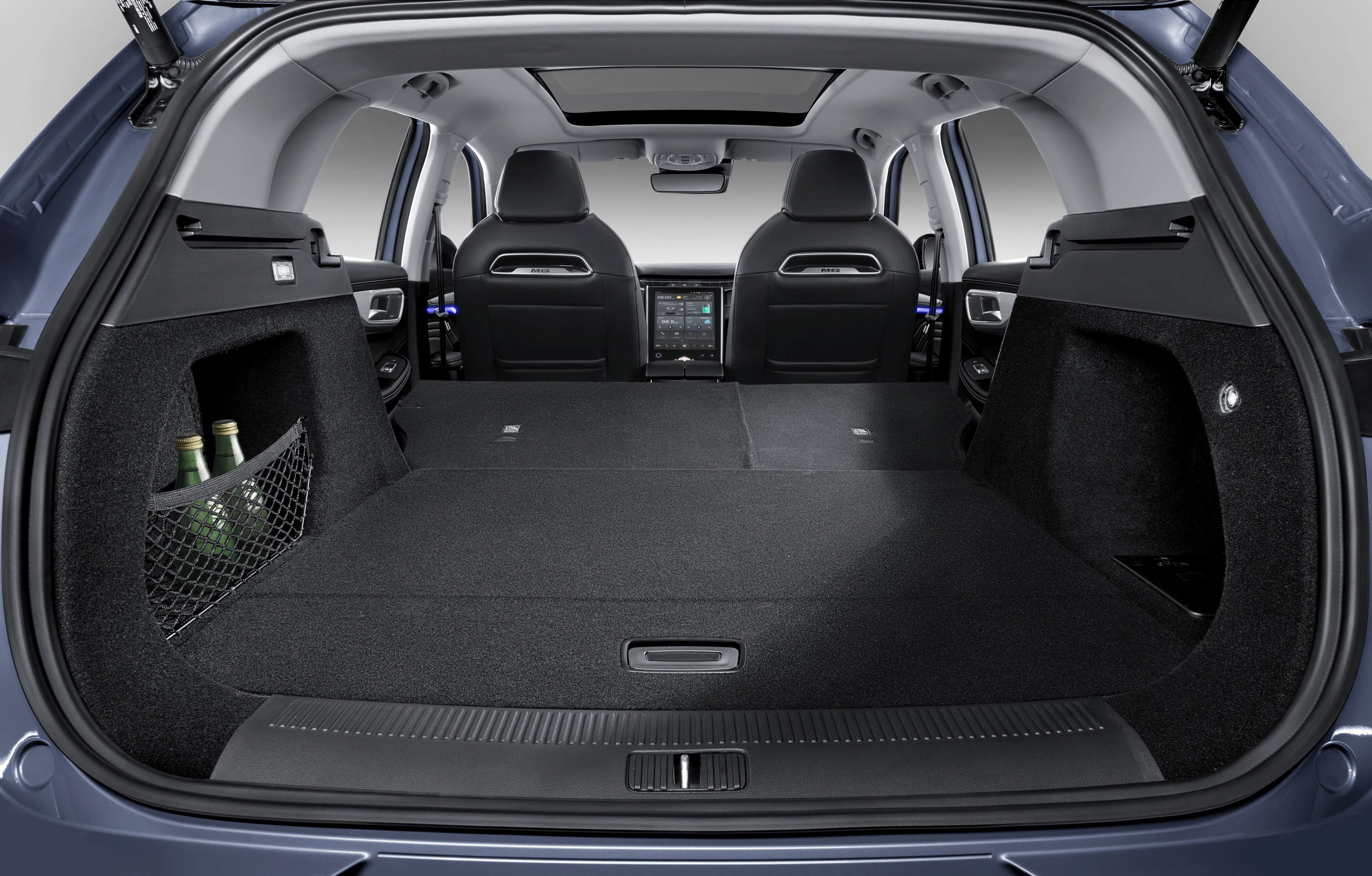 MG Marvel R Electric Performance trunk view
