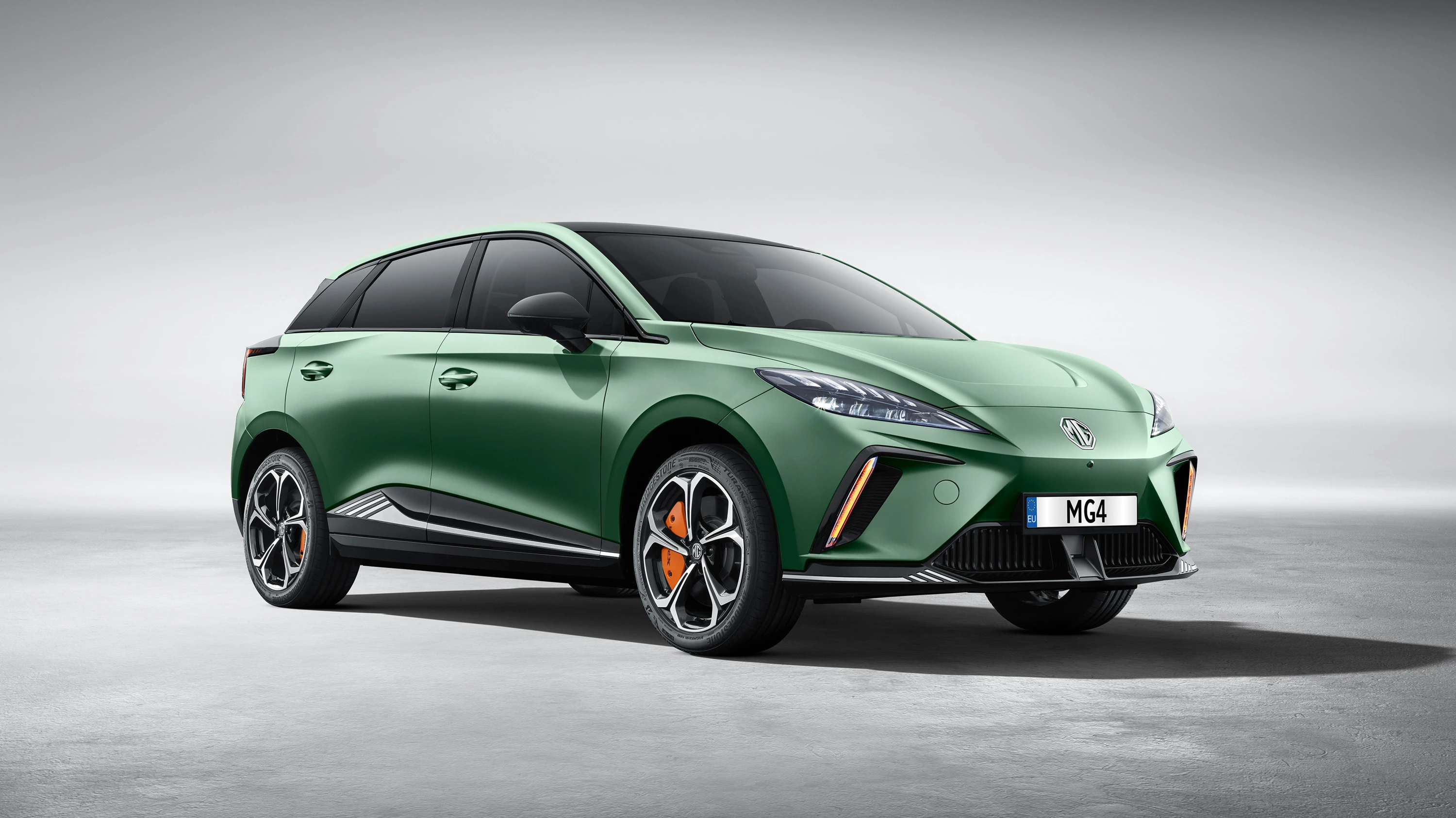 MG MG4 Electric XPOWER exterior view