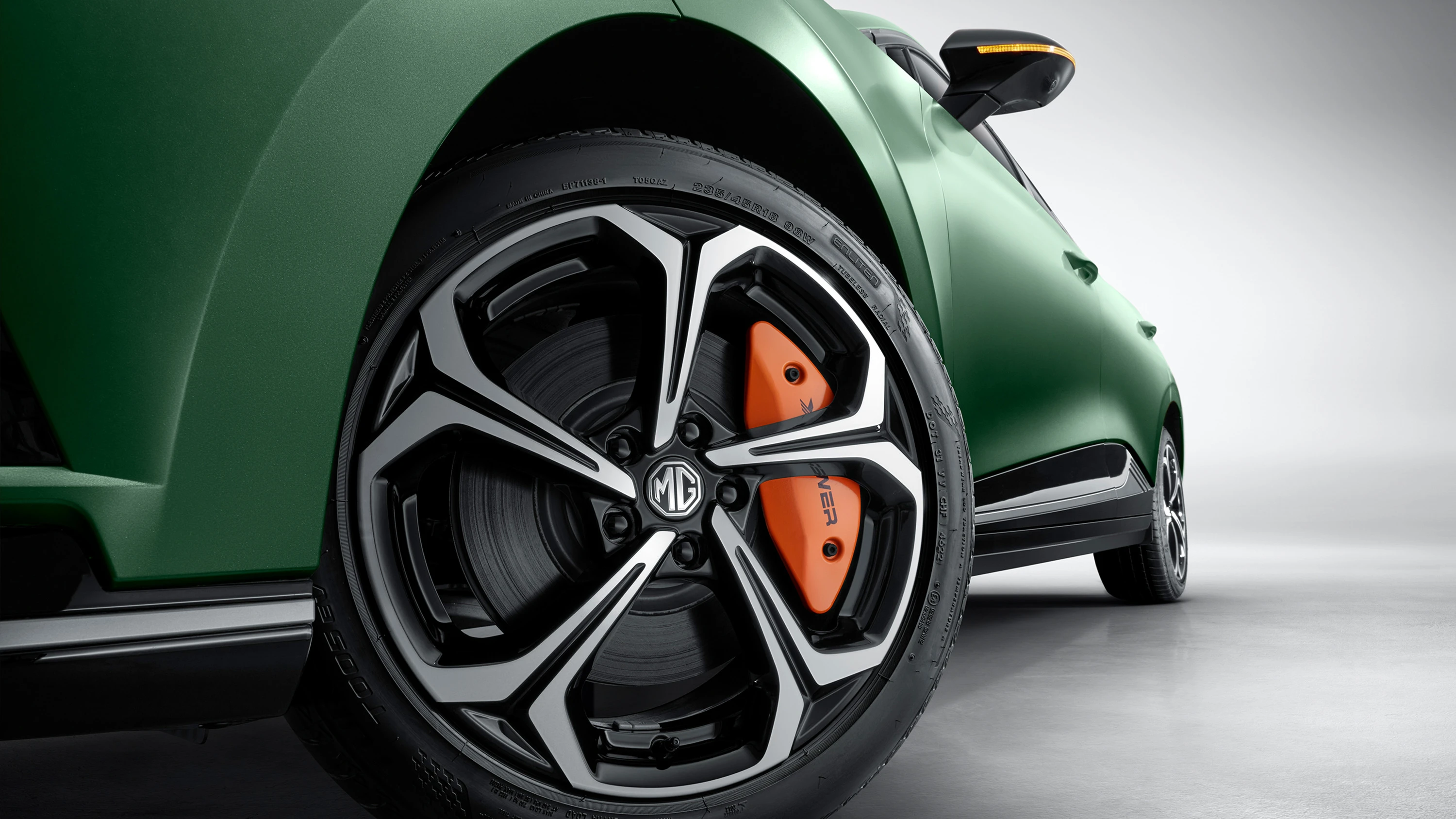 MG MG4 Electric XPOWER brakes view